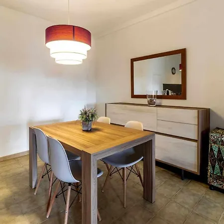 Дом отдыха Cases Blanques 48 Casa Con Jardin Privado Жирона